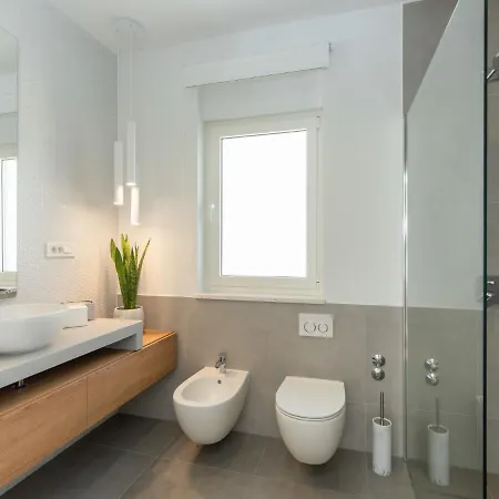 A'mare By Interhome 4* 奥帕提亚